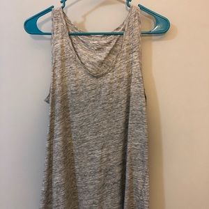 V-neck tank top
